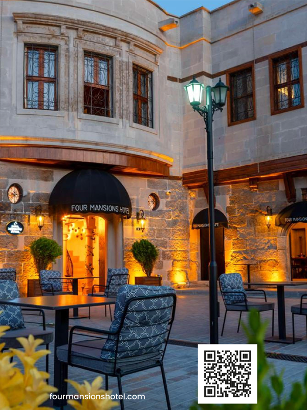 Four Mansions Hotel